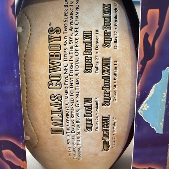 AUTOGRAPHED ROGER STAUBACH BALL! - Picture 4 of 5